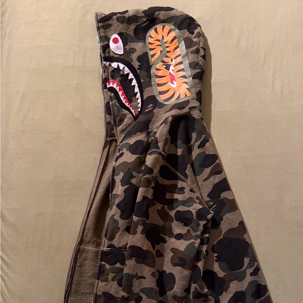 Bape shark full zip - 1st camo green